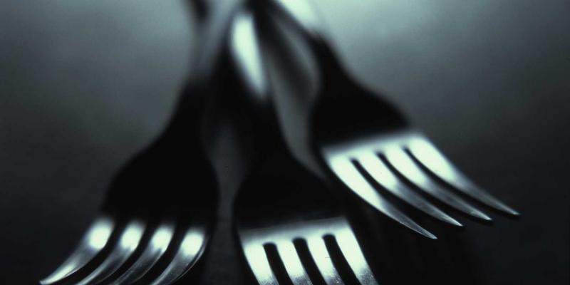 网络切片：5G时代的虚拟网络定制术，如何为工业与医疗打造专属数字高速公路