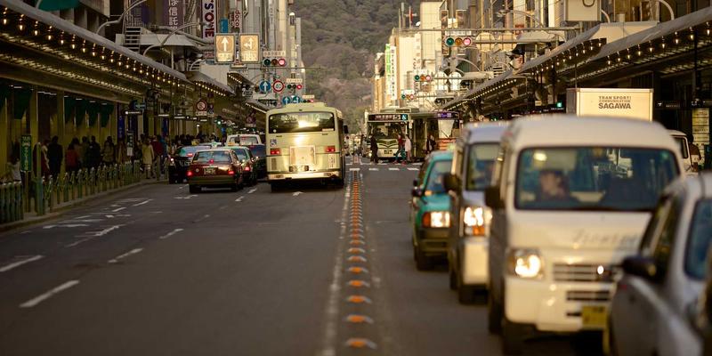 网络自动化运维（NetDevOps）：用CI/CD管道重塑企业网络敏捷管理