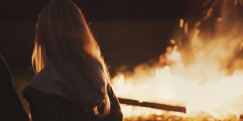 边缘计算与物联网(IoT)融合：重塑下一代IT解决方案与网络技术架构